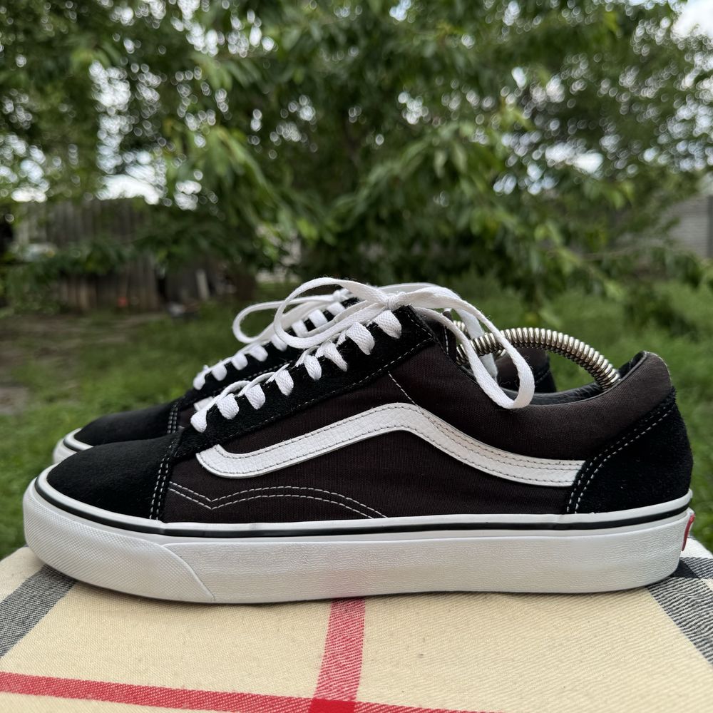 Кеды Vans Old Skool Black/White, 44-44,5 размер, Оригинал, Кеди