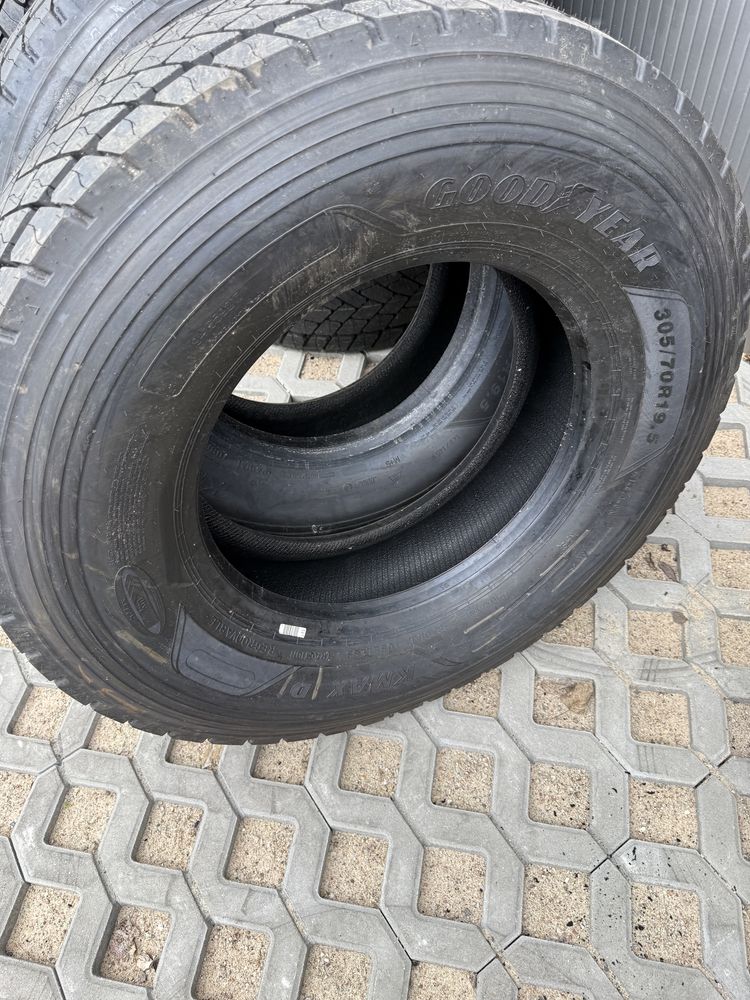 Opony 305/70r19.5 Goodyear Kmax D Napęd