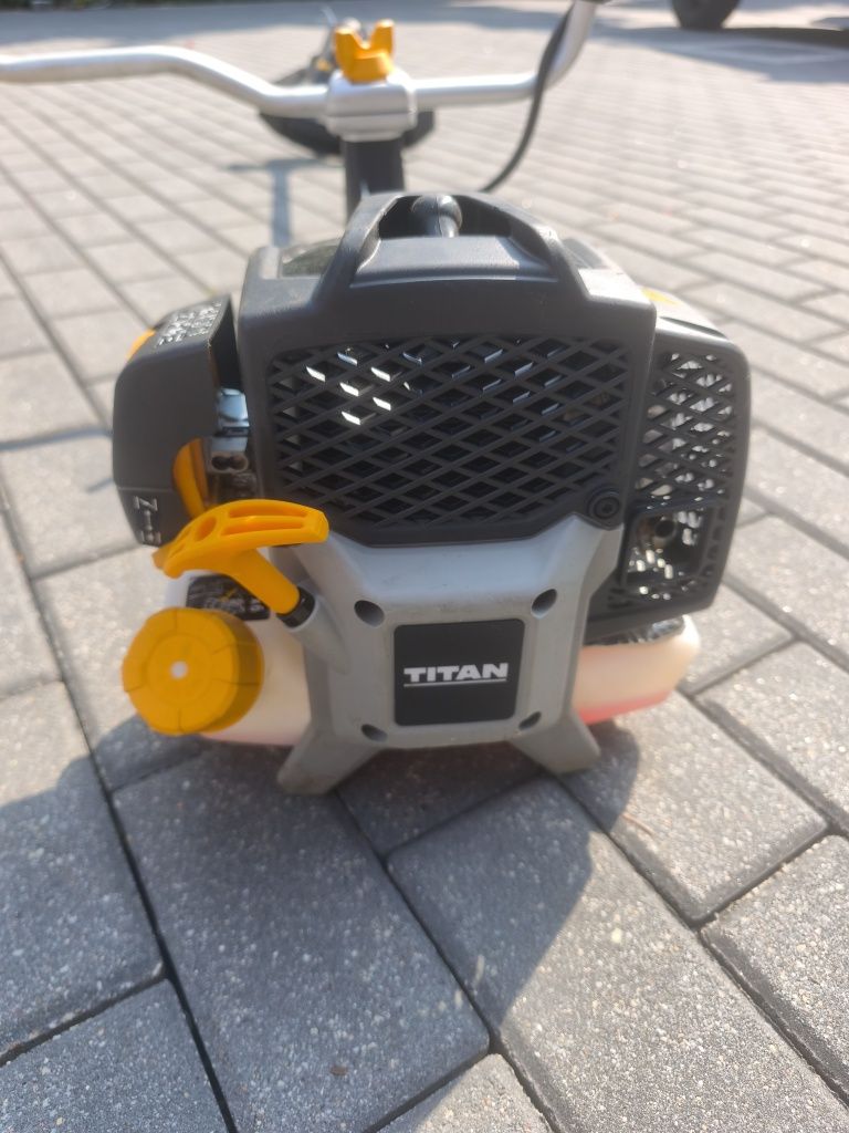 Kosa spalinowa TITAN TTBCP33-4 33 CM3 Z 1,4KM żyłka nóż POLECAM