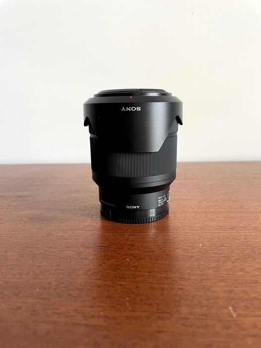 Sony FE 28-70mm f/3.5-5.6 OSS