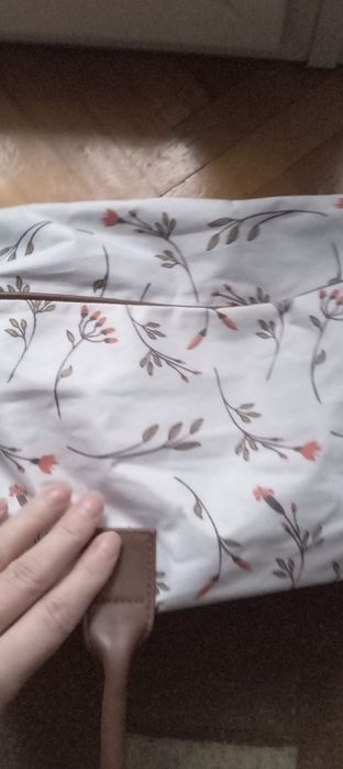 Дорожня сумка невелика