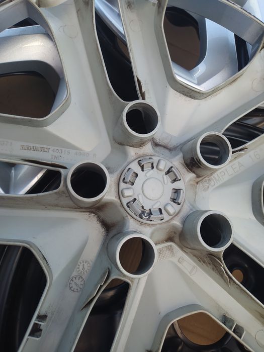 Диски Renault Megane Scenic Fluence Duster Laguna Latitude 16(5*114,3)