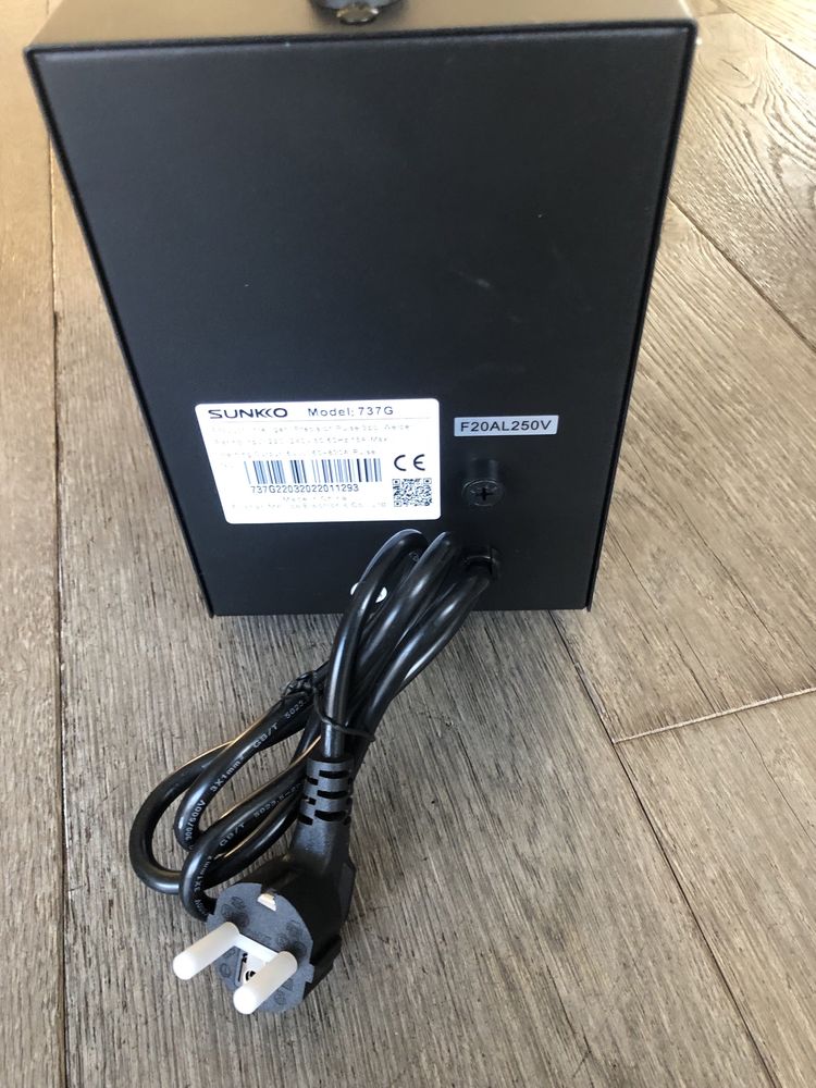 Zgrzewarka punktowa Sunkko 737G