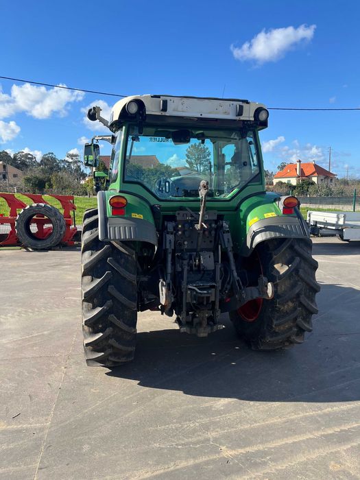 Trator Fendt 211