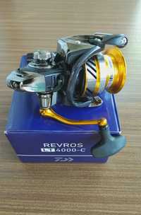 Спінінгова котушка Daiwa 19 Revros LT 4000-C