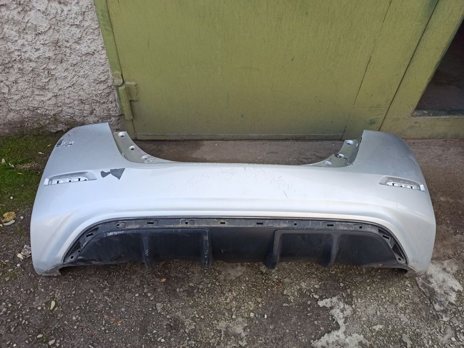Бампер задний Ниссан лиф ZE1
