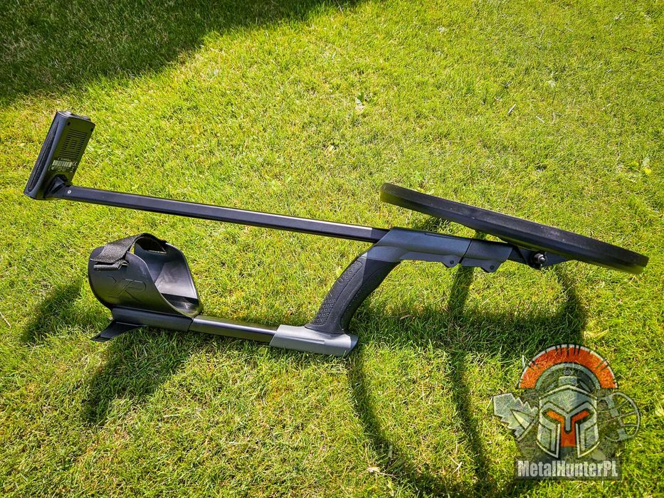 Wykrywacz Metali XP Deus z panelem, sztycą i cewką 11" DEUS-28X35RC