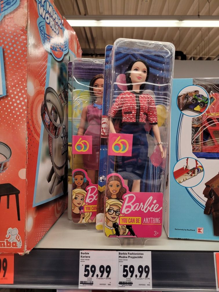 Lalka Barbie prezenterka
