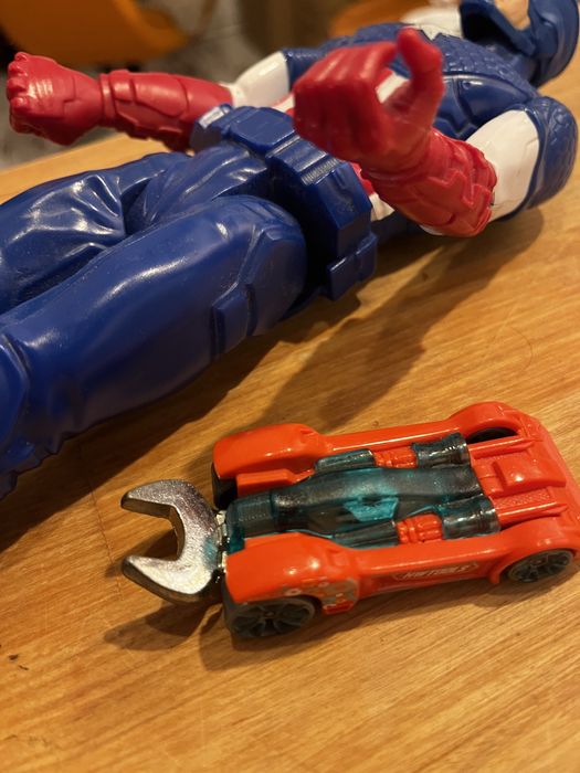 Auta hot wheels Kapitan Ameryka