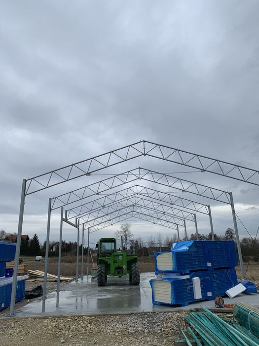 Hala z płyty warstwowej 8x16x4 Konstrukcja Stalowa