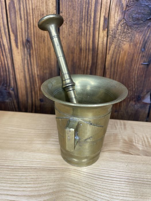 Moździerz z mosiądzu mosiężny S487