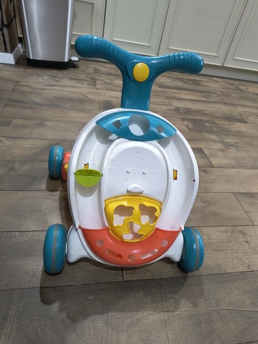 Дитячі ходунки-каталка