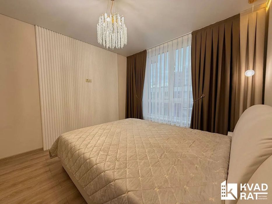 Продам повністю укомплектовану квартиру в ЖК Фемелі Плаза