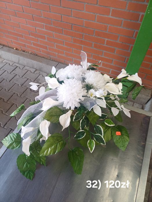 Stroiki, Kompozycje nagrobne, Wszystkich Świętych