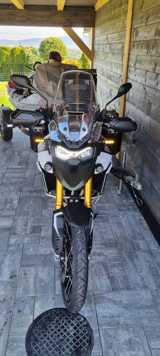 Triumph Tiger 900 Rally Pro 2024 + Zestaw kufrów 3 szt | Stan salonowy