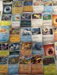 Kolekcja kart Pokemon TCG Scarlet and Violet 151 + plakat