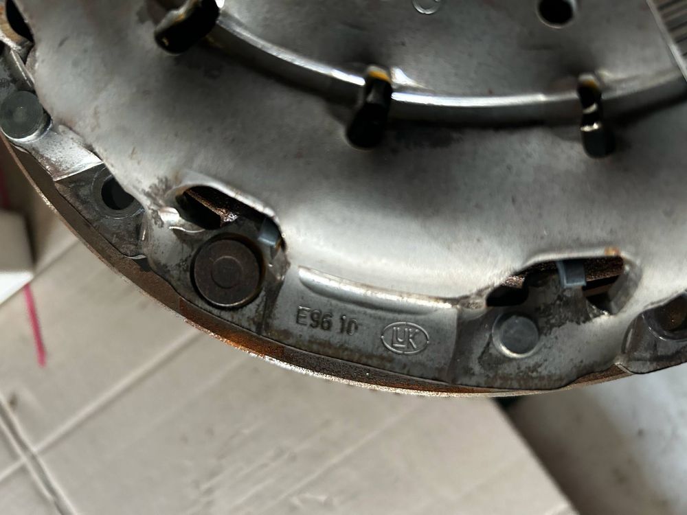 Sprzęgło BMW F30 ( manual)