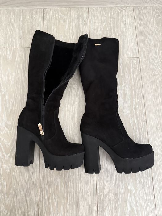 Ботфорти (чоботи) з натуральної замші