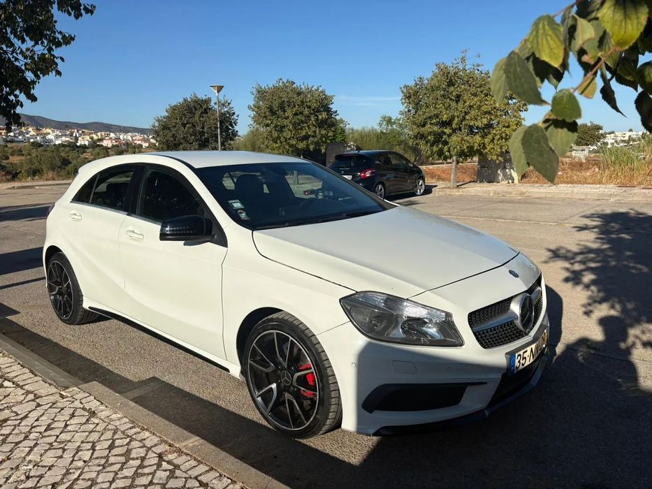 Mercedes-Benz A 180