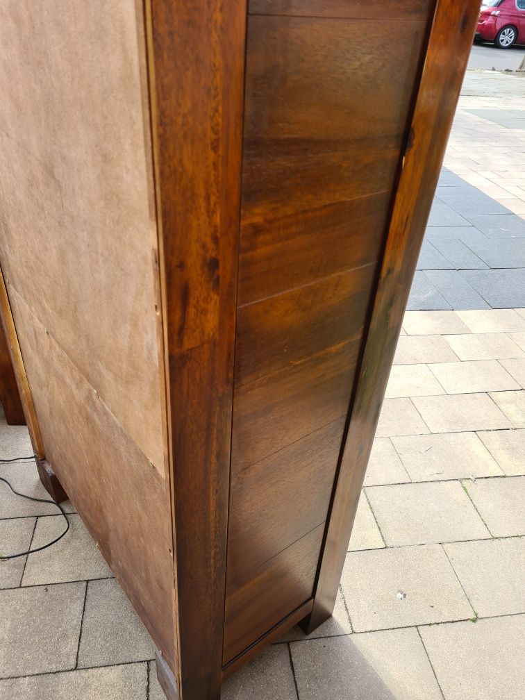 Wąska drewniana witryna w kolonialnym stylu 174x78x39