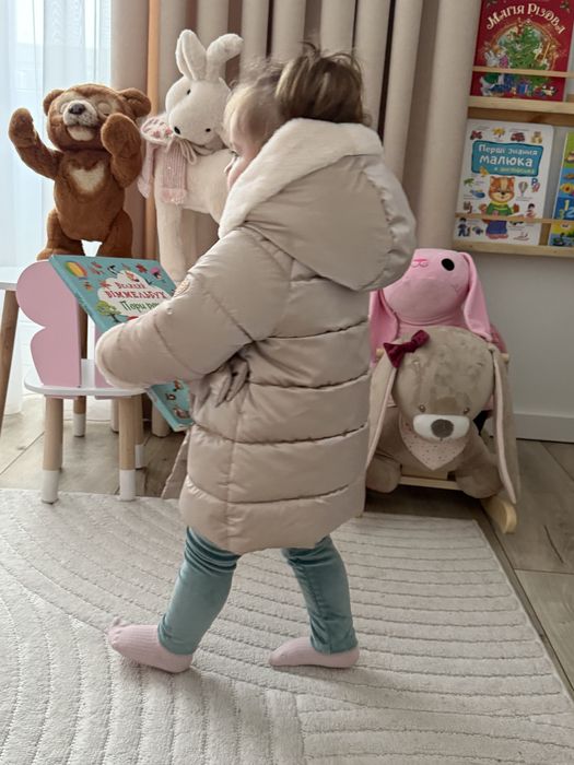 Зимовий пуховик в ідеальному стані на 92-98 см