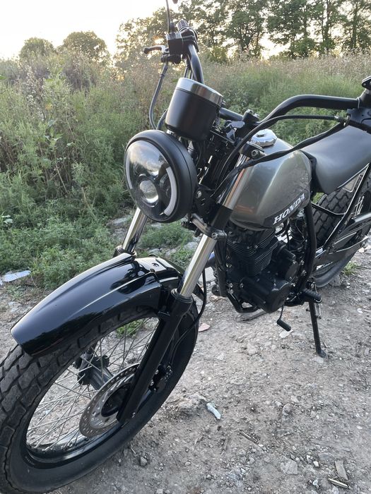 Продам мотоцикл HONDA FTR 223