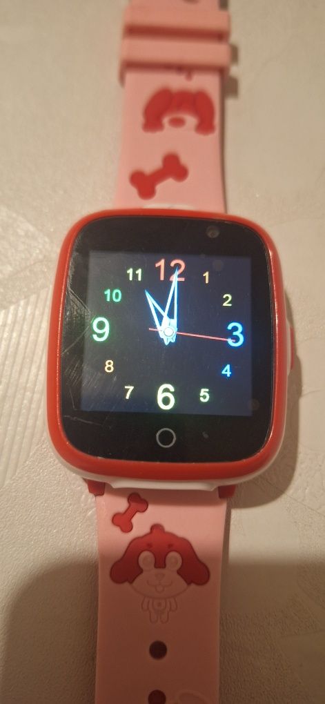 Smartwach Różowy