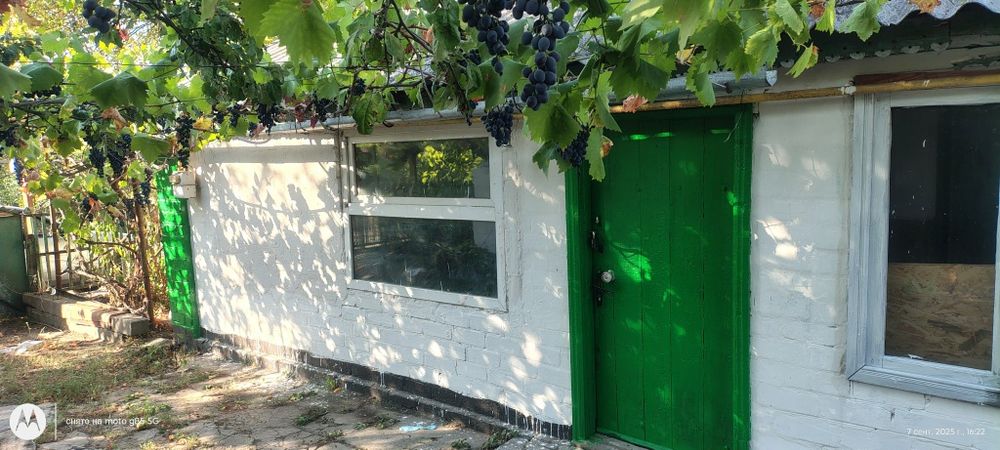 Будинок в мальовничому селі