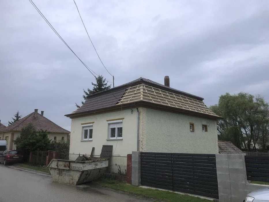 Usługi Dekarskie - Montaż i Demontaż oraz Naprawy Dachu i Rynien