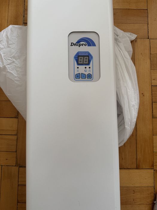 Електричний котел Dnipro Міні КЕО-6(220/380) цифровий з насосом IBO