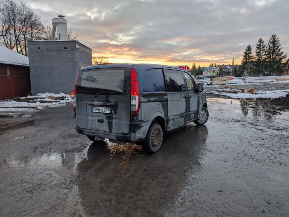 Mercedes Vito 2.2 CD Diesel 2004 rok NISKI przebieg  hak