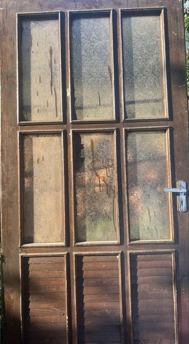 Двері згодяться як на  міжкімнатні/ так і входні