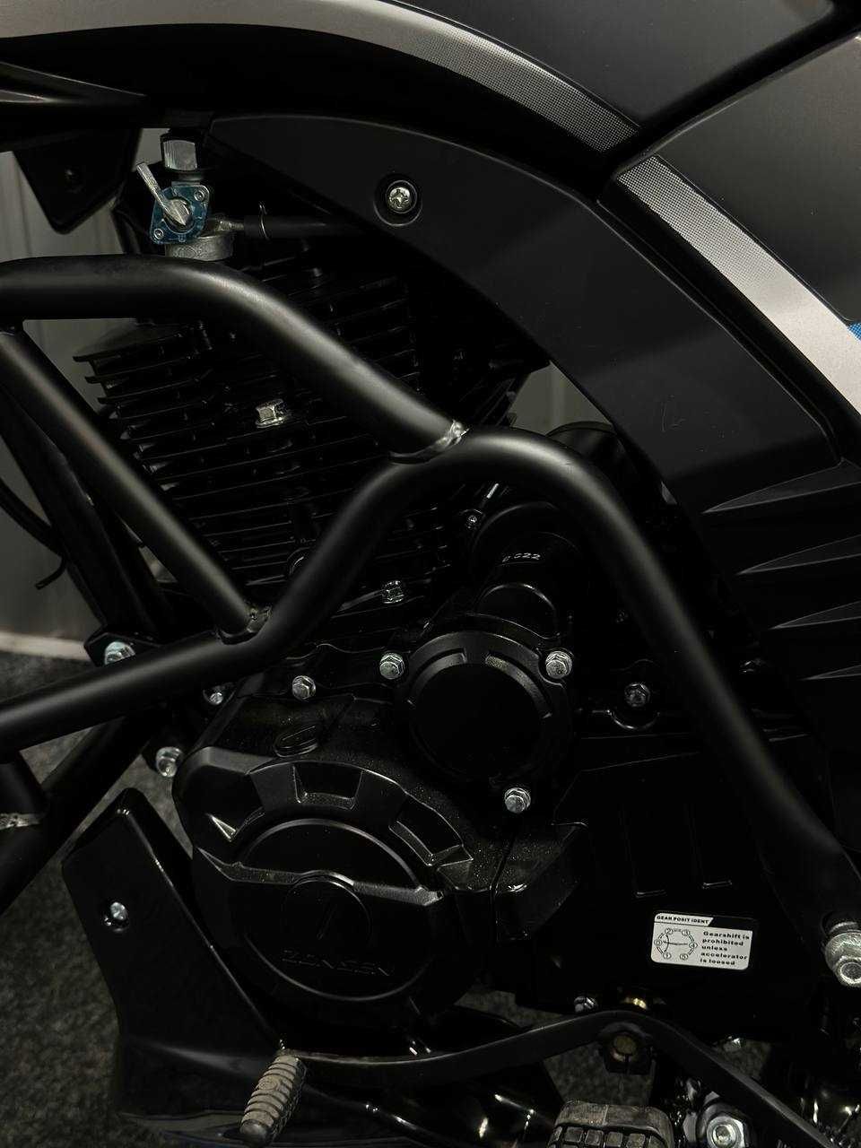 Новий мотоцикл Spark SP150R-12S