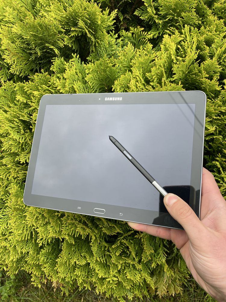 Планшет Samsung Galaxy Note 10.1 SM-P600