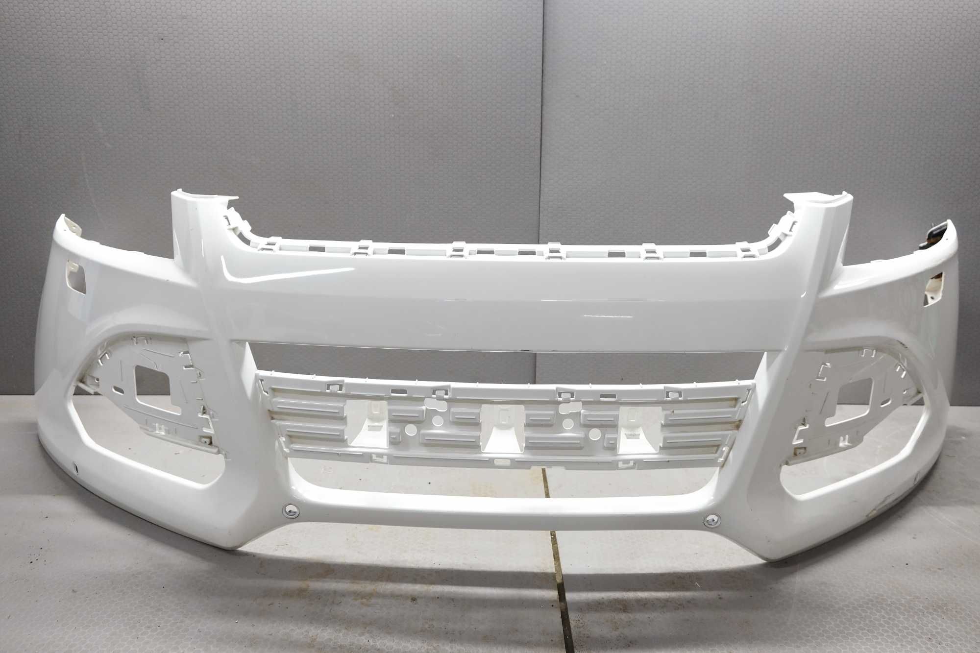 Zderzak przód Ford kuga II  mk2