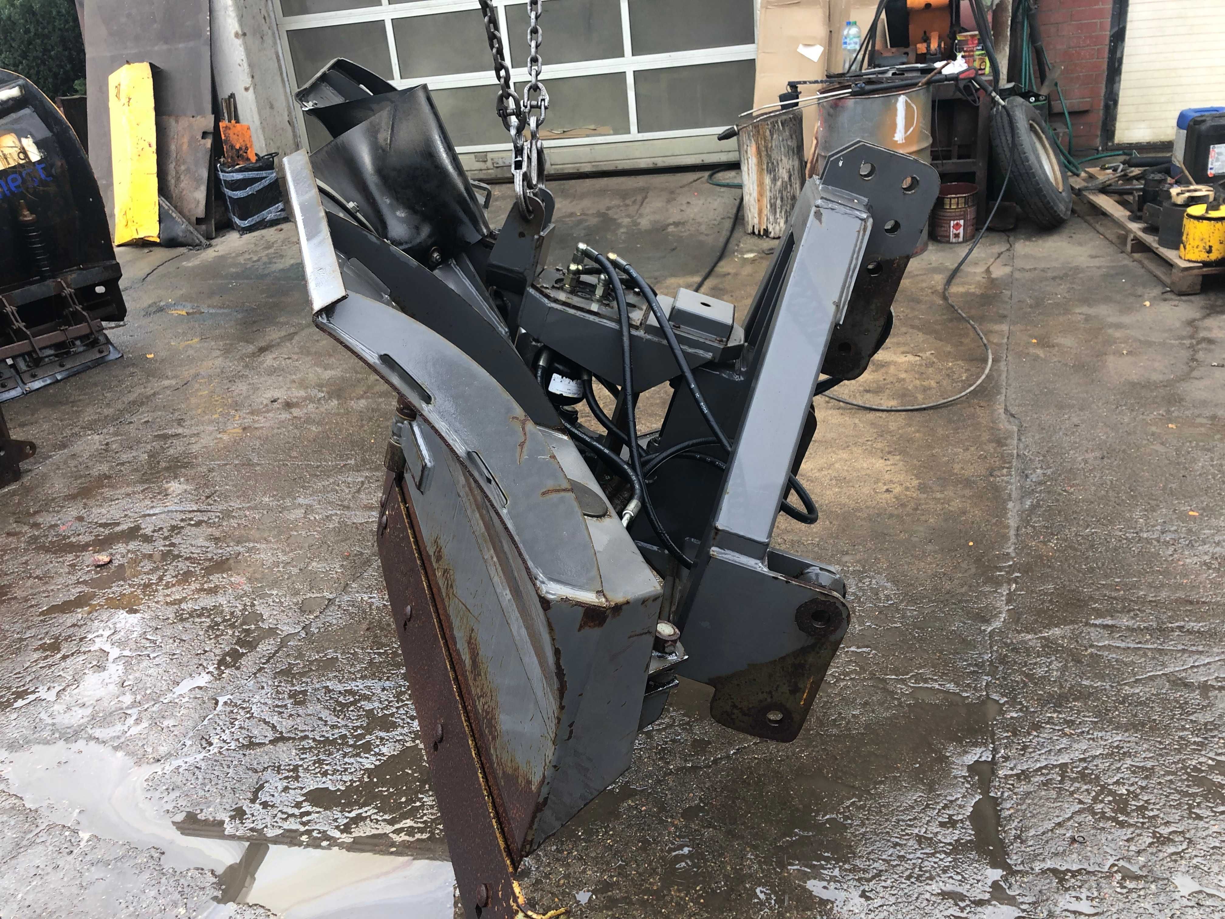 Pług do śniegu Holms odśnieżny regulowany V hydrauliczny śnieżny