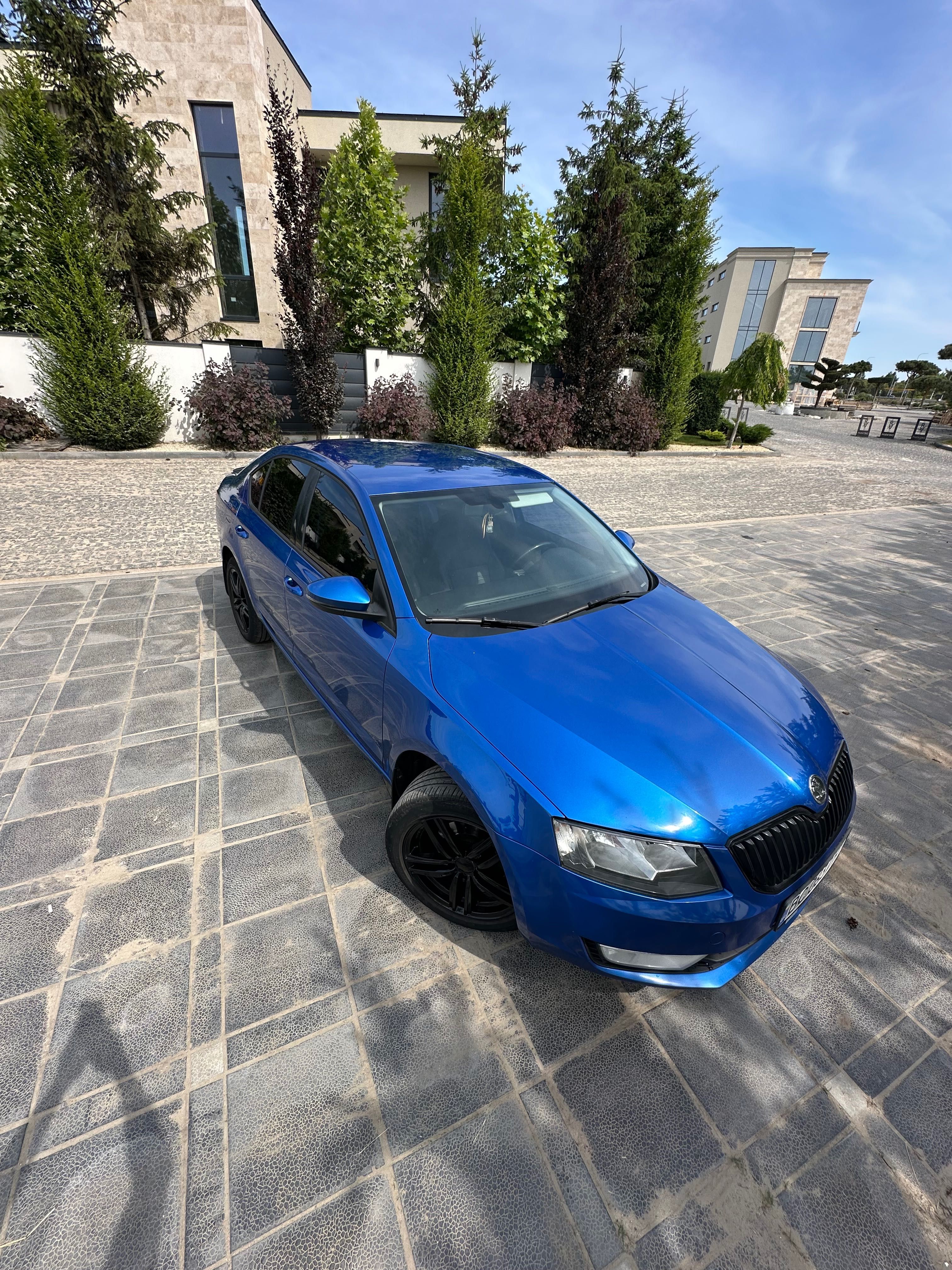 Продаж авто Skoda Octavia A7 2.0 дизель