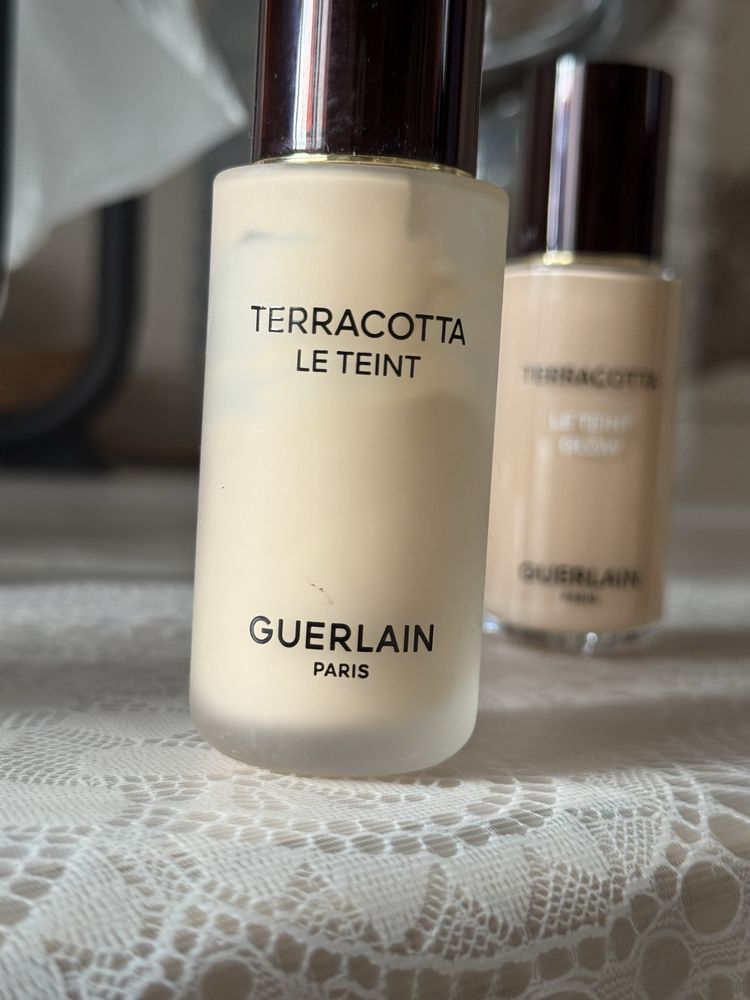 Guerlain terracotta тональна основа тональний glow 0,5n