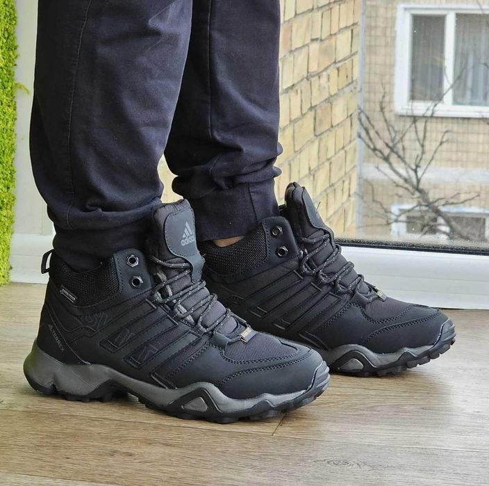 Зимние Кроссовки adidas terrex с мехом Черные Мужские Адидас Гортекс