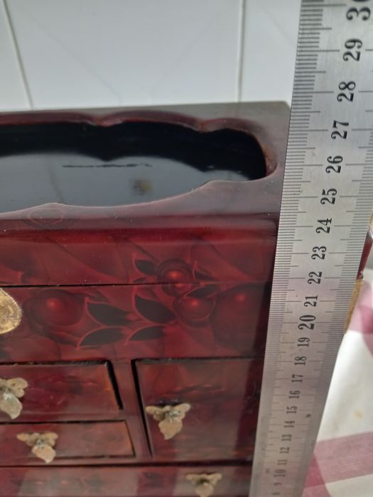 Guarda jóias Antigo.