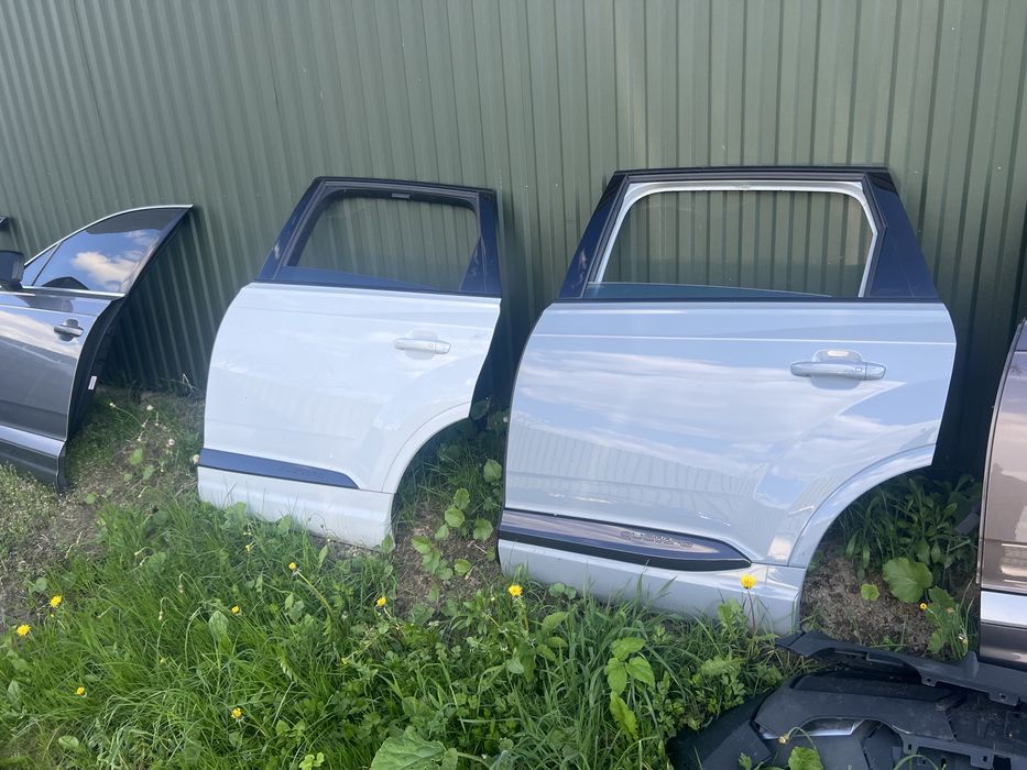 Audi Q7 4M двері ручка скло разборка