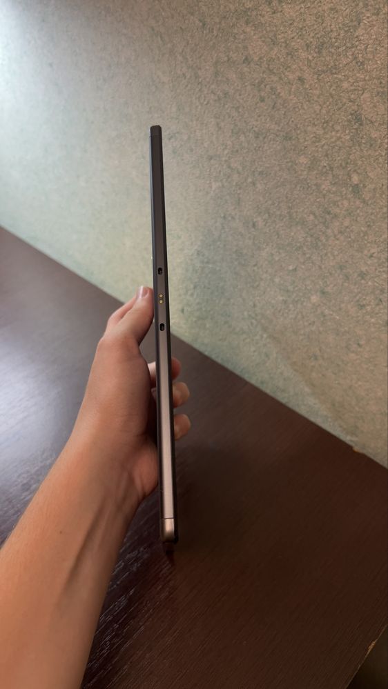 Lenovo Tab M10 FHD Plus 4/128 гб( є слот для сім-карти)