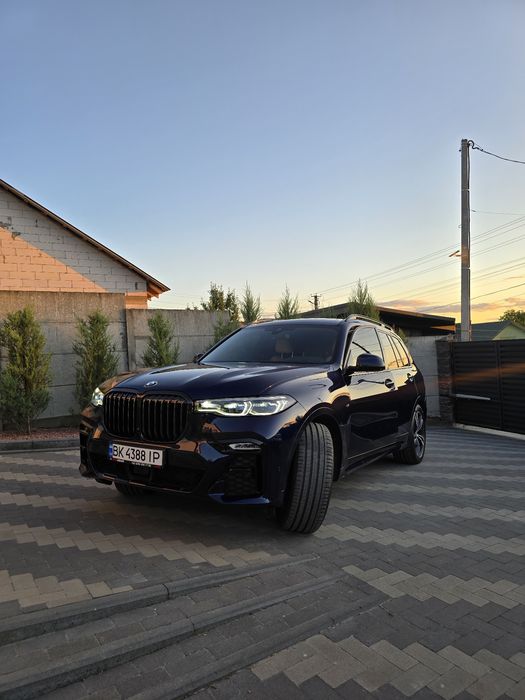 BMW X7 2022 • 3.0 дизель • Бронеплівка • Люк • 30 тис. км
