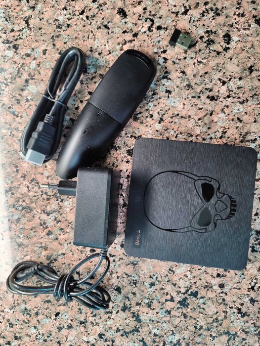 Смарт ТВ приставка Beelink GT-King 4/64GB