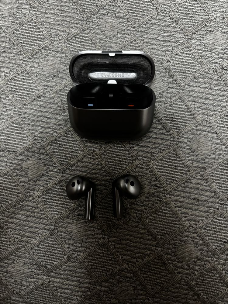 Conjunto Samsung Buds 3