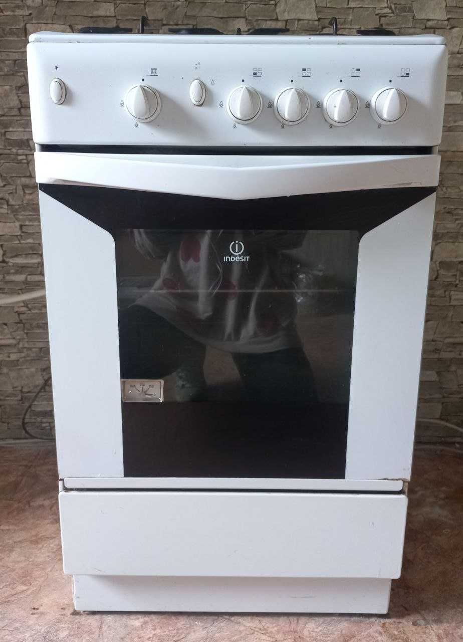 Indesit K1G21 газова плита