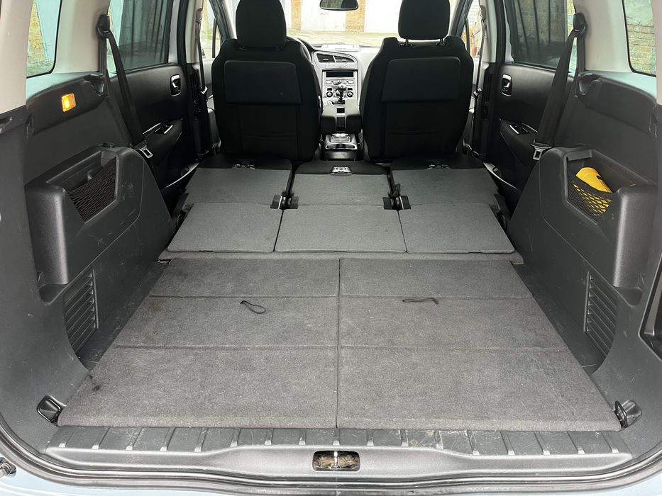 Продам хороше сімейне авто