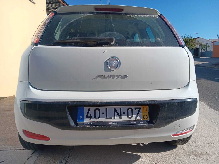 Fiat Punto Branco