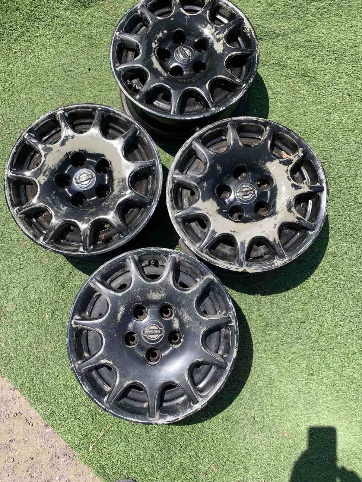 Продам автомобильные диски Nissan