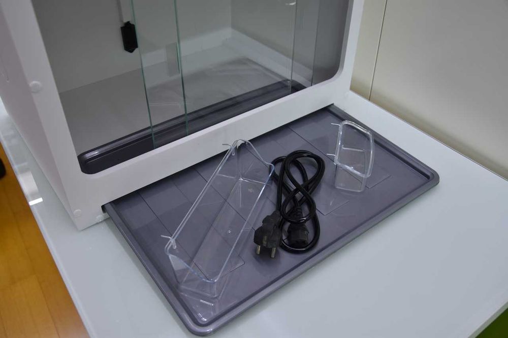 Criadeira de Aves criação à mão, maternidade c/ LED e humidade (Novas)